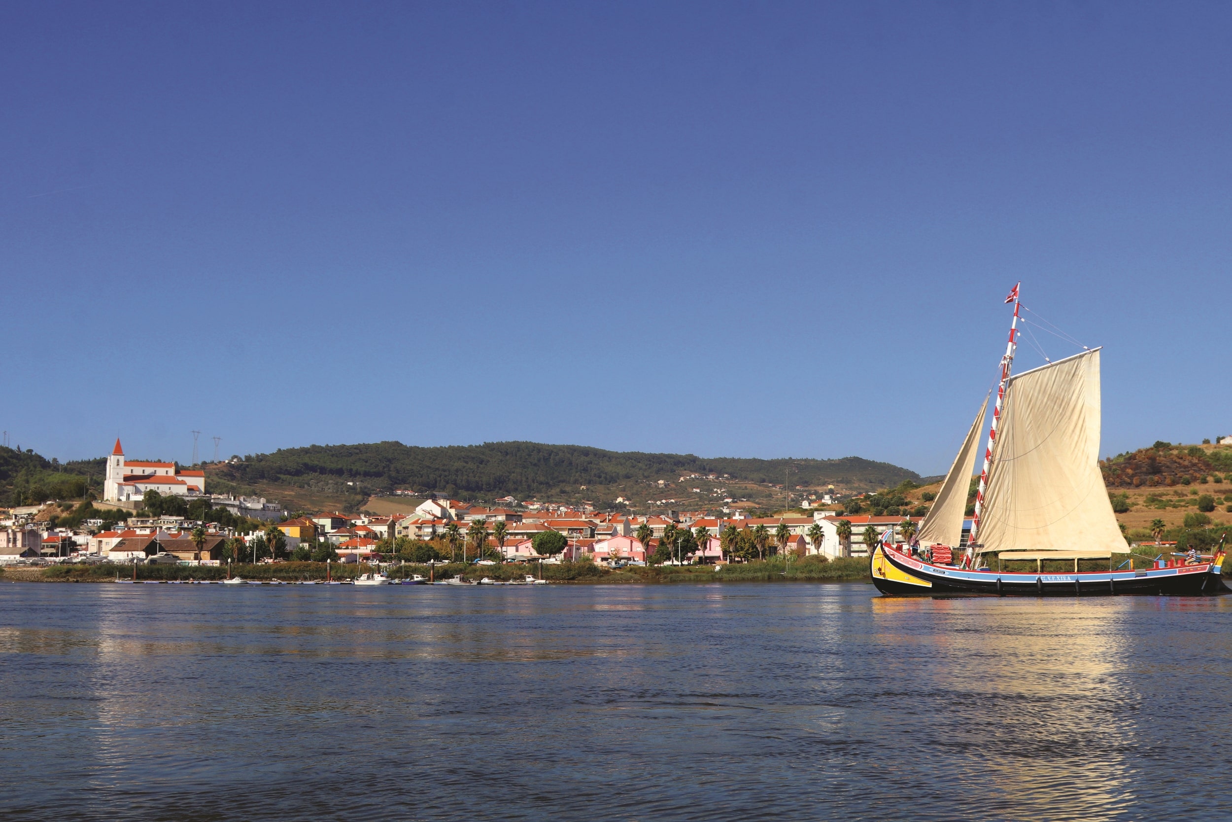 Turismo Fluvial | Visitas ao Barco Varino Liberdade