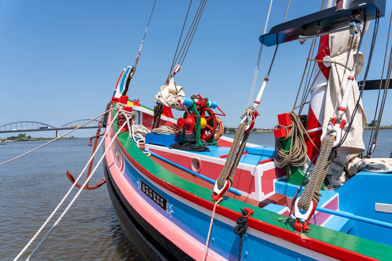 Turismo Fluvial | Visitas ao Barco Varino Liberdade