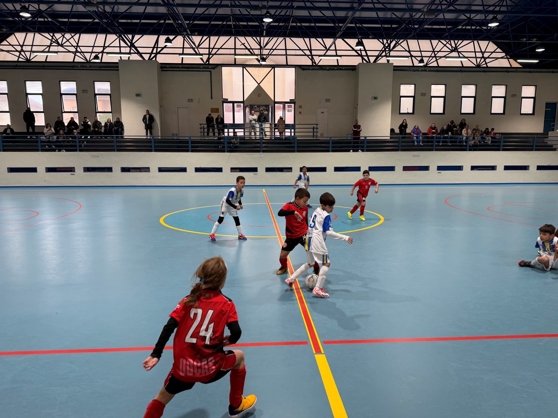 Finais de Futsal Benjamins decorrem em vários pavilhões do Concelho